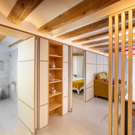 C&C Apartments Figueres  Buitenkant foto