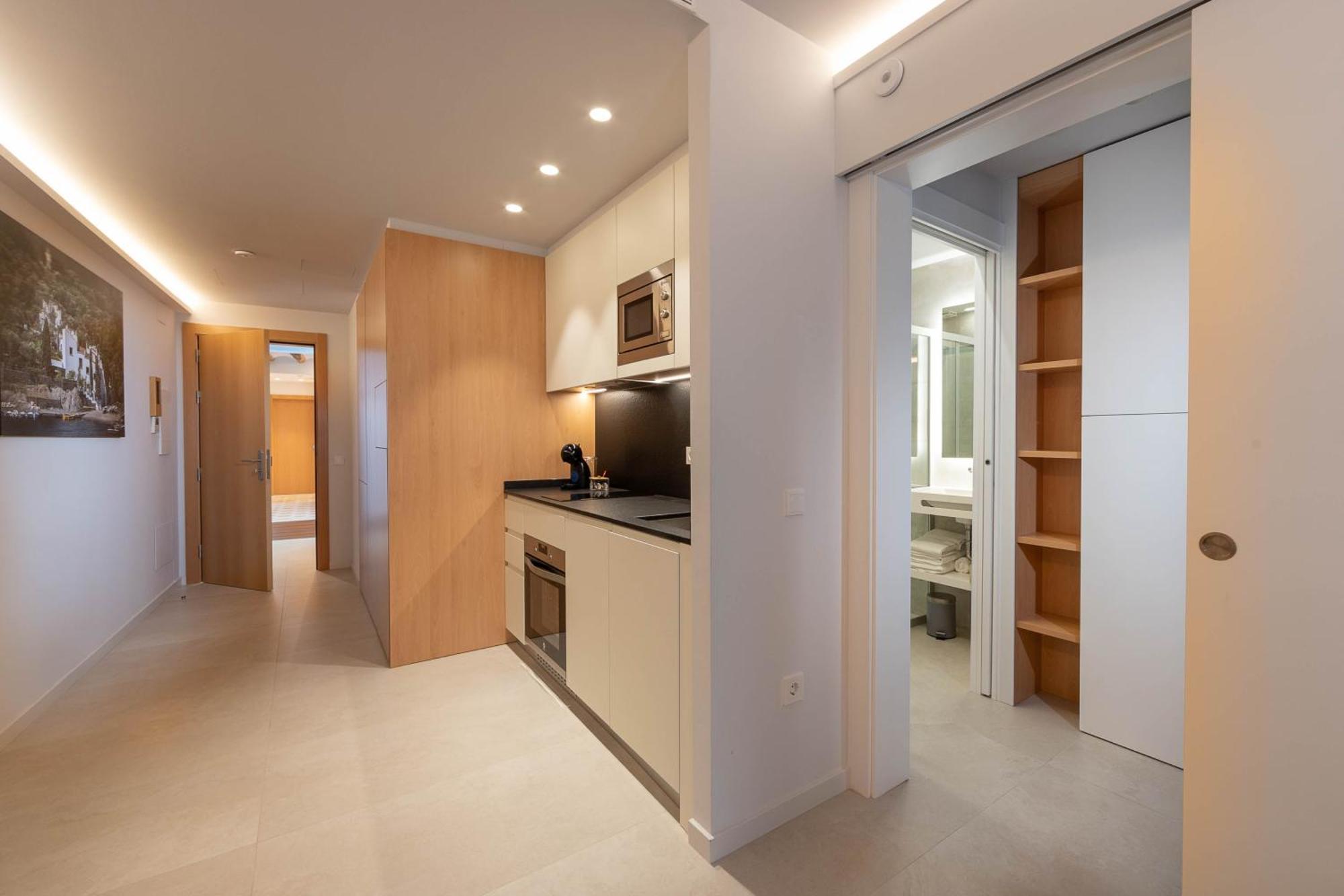 C&C Apartments Figueres  Buitenkant foto
