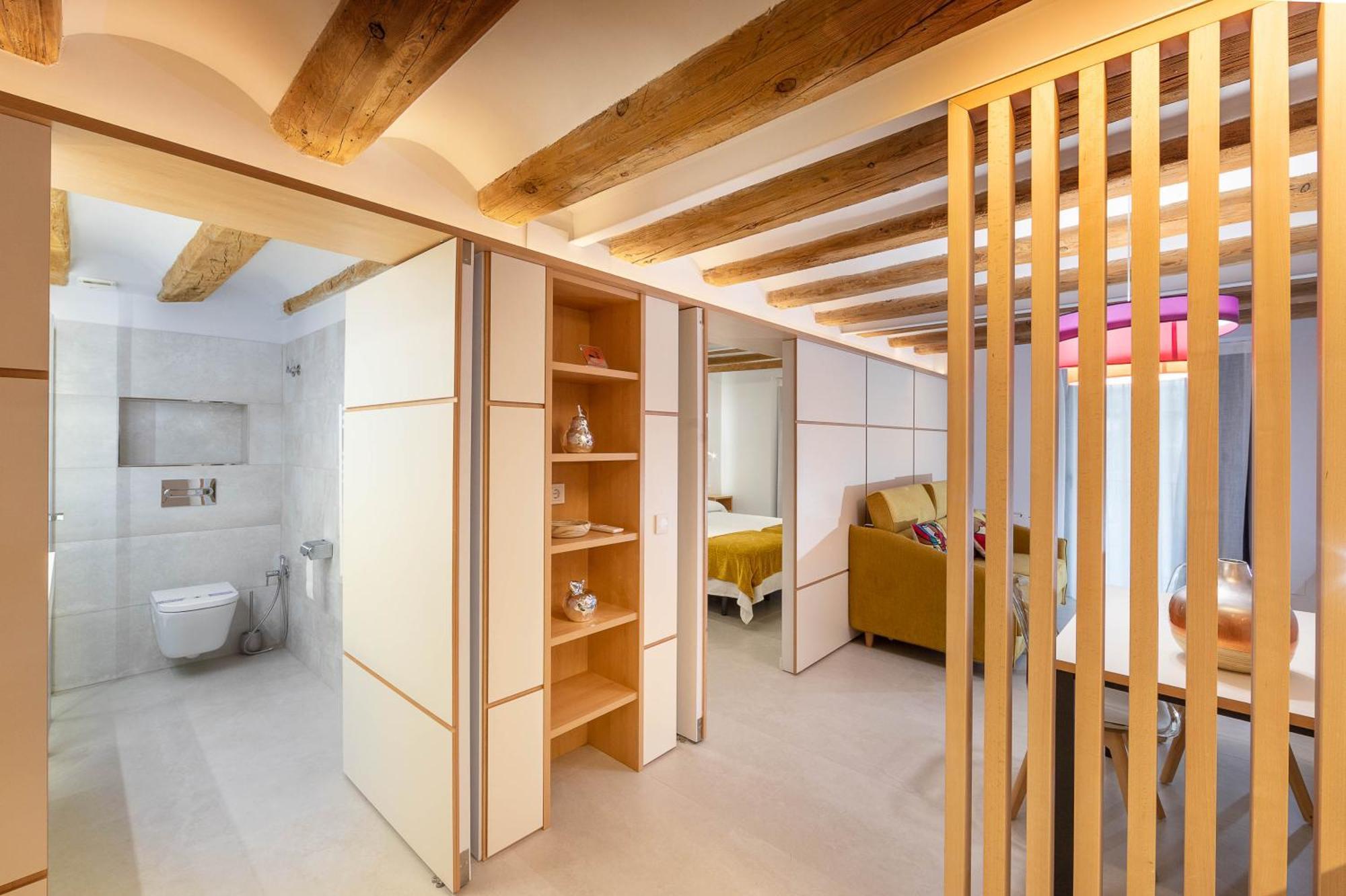 C&C Apartments Figueres  Buitenkant foto