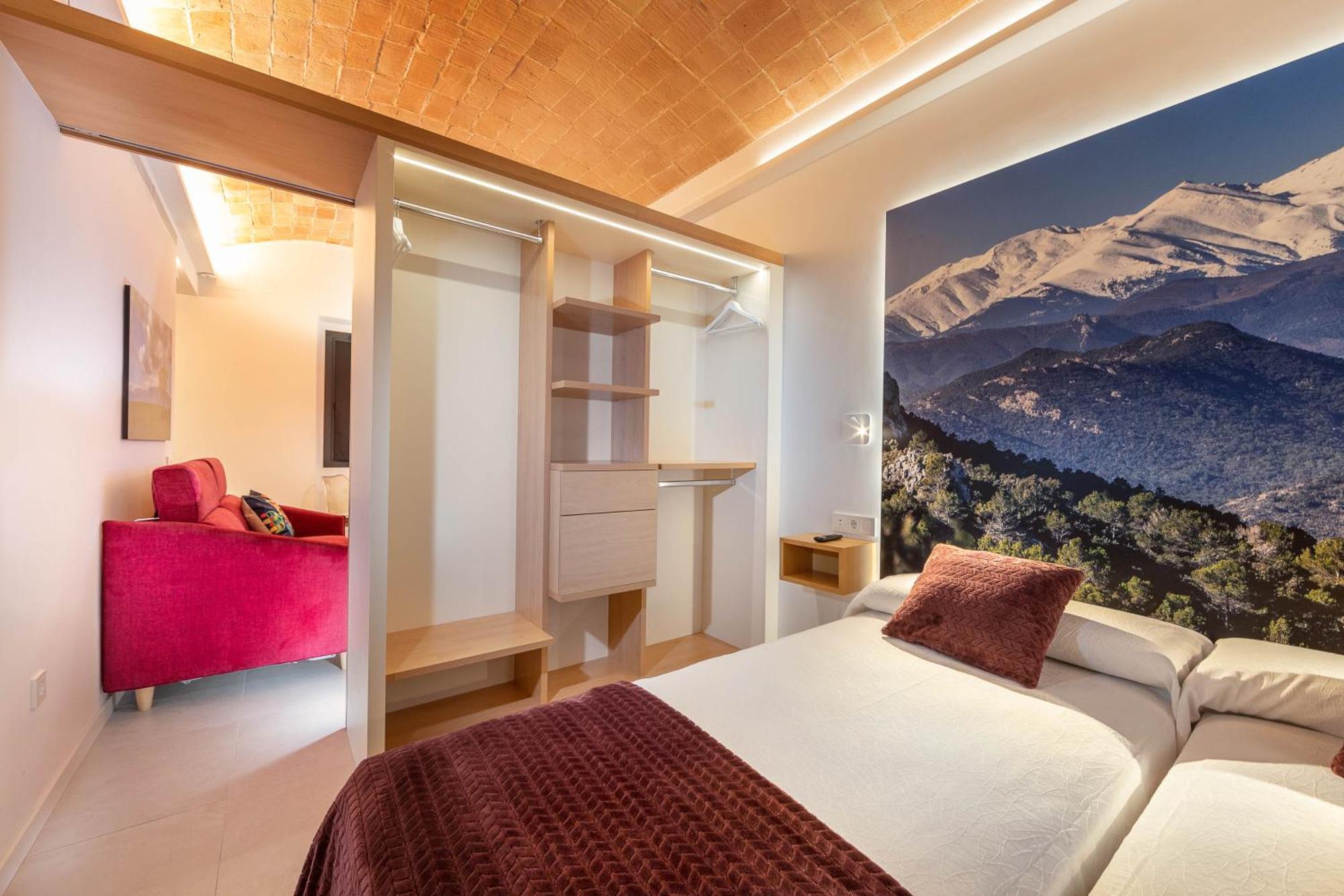 C&C Apartments Figueres  Buitenkant foto