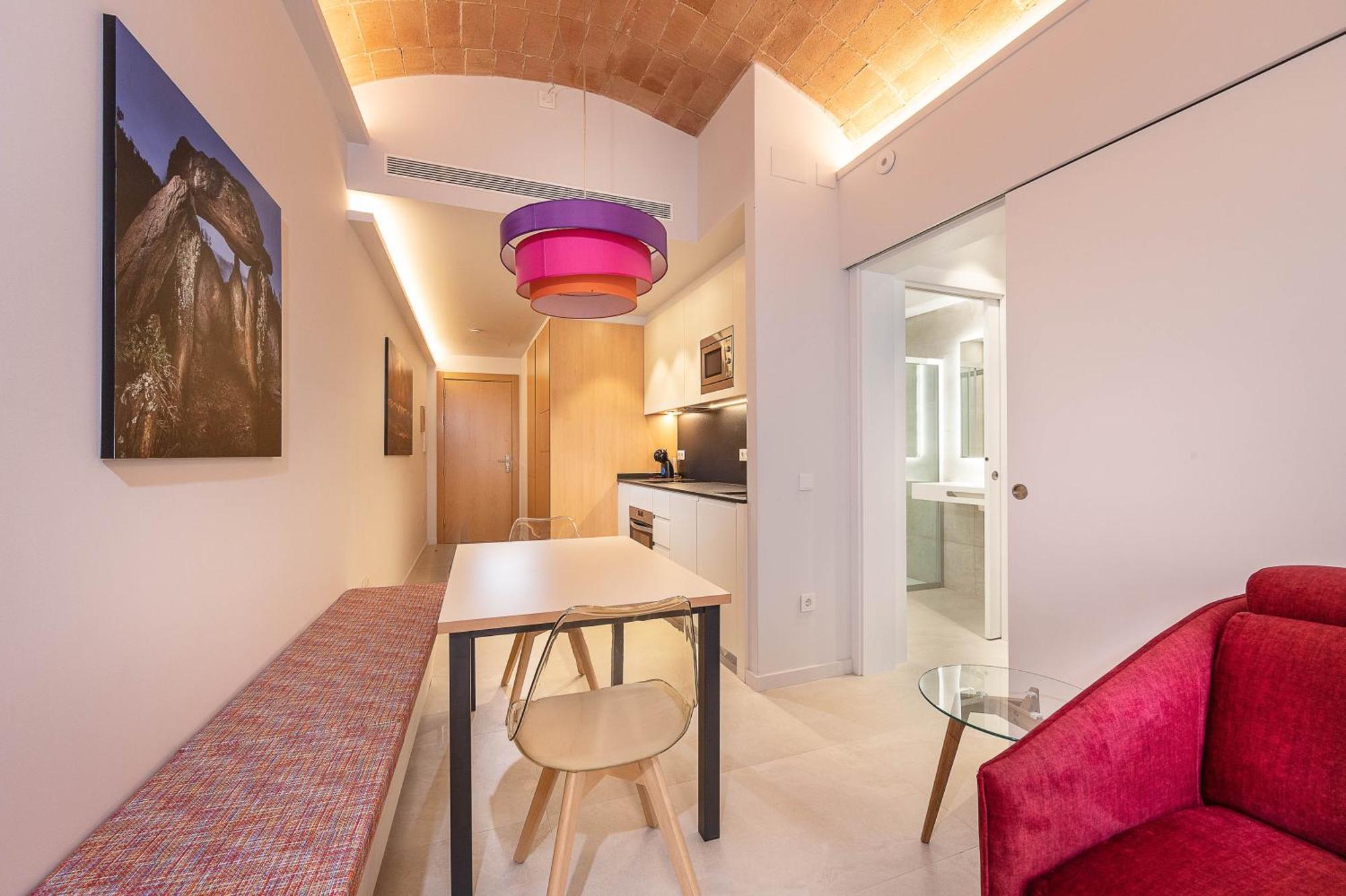 C&C Apartments Figueres  Buitenkant foto