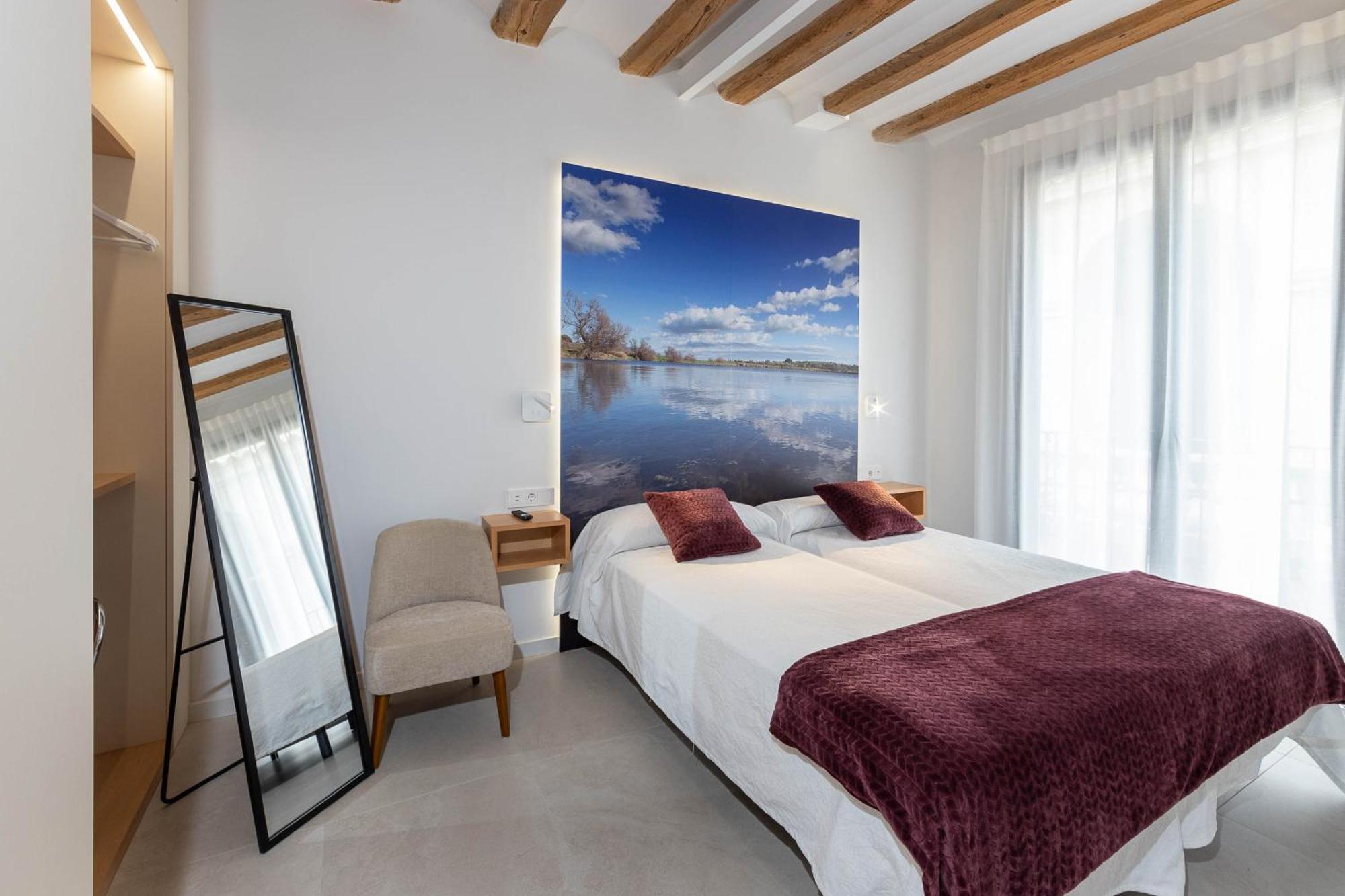 C&C Apartments Figueres  Buitenkant foto